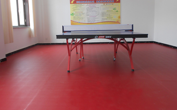 怎样选择合适的乒乓球地板？